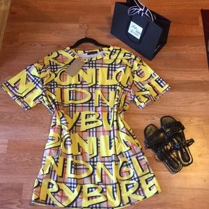 Burberry over size shirt ✨ sale closet